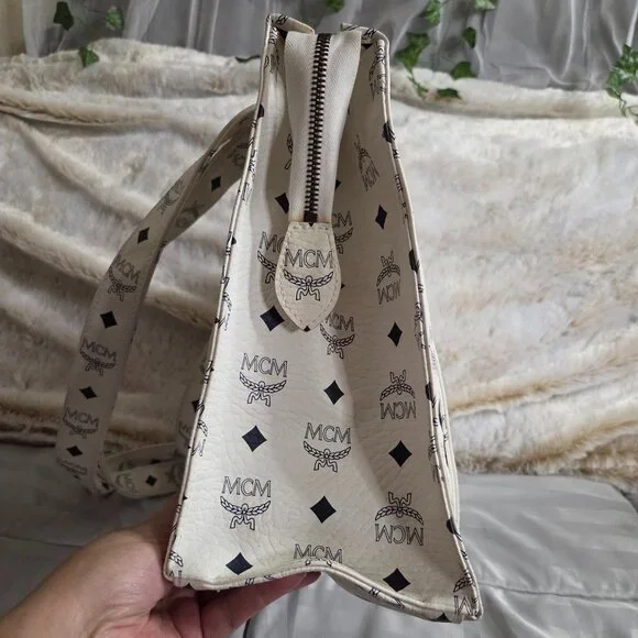 MCM White & Black Monogram Print Large Tote Bag - Picture 3 of 14